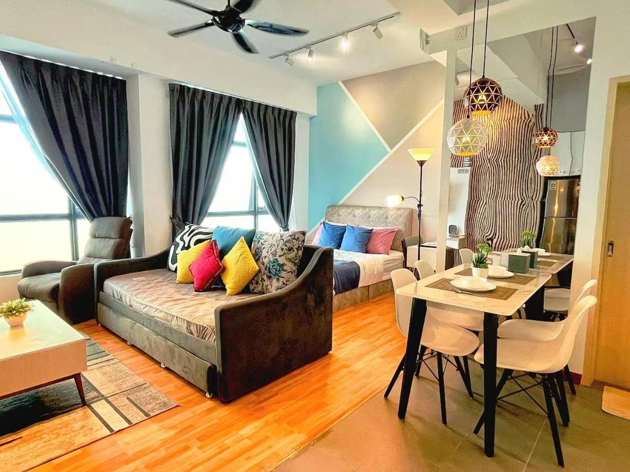 Leisure Imperium Seaview Apartment